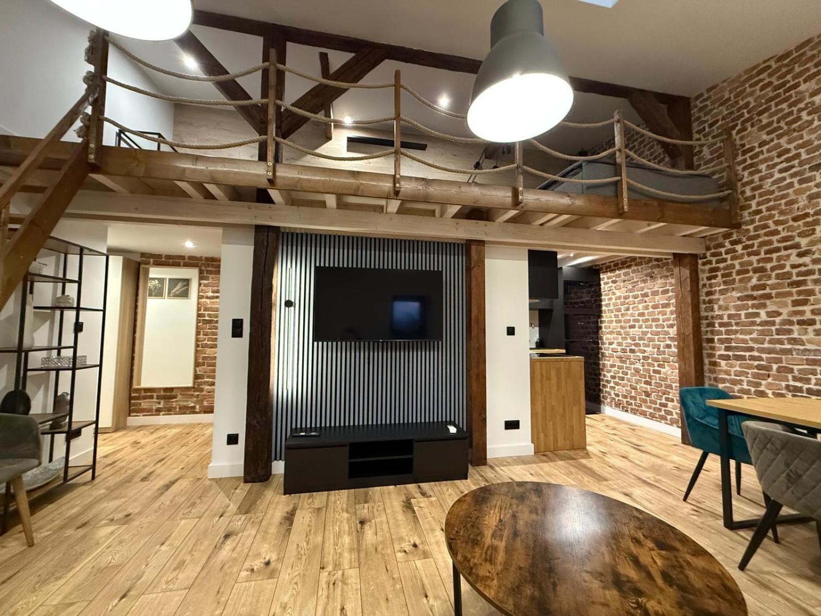 Loft In The City Center By Kobiela Apartments Katowice Exterior foto